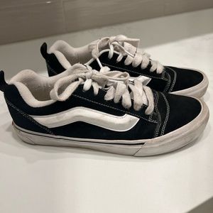 Men’s knu skool vans size 10